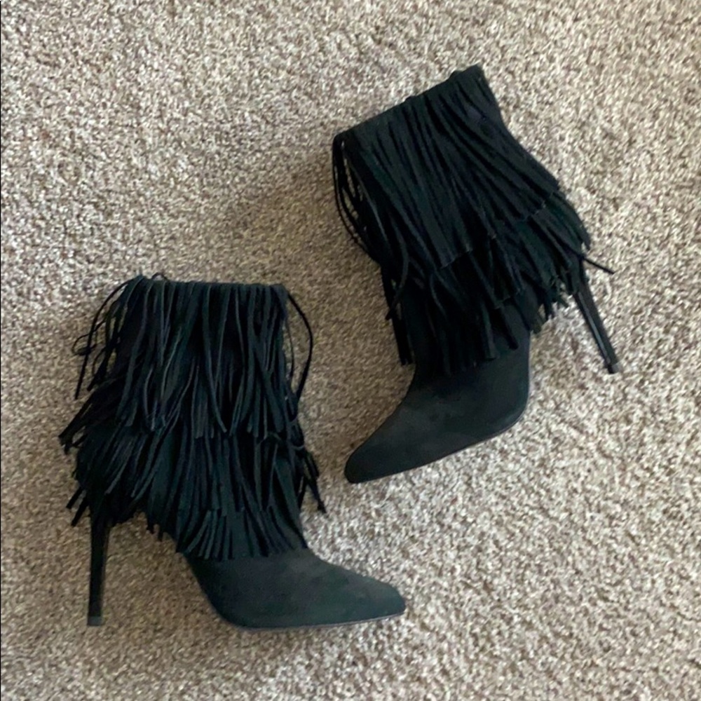 Fringe suede booties